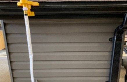 Gutter Mounted Sprinkler